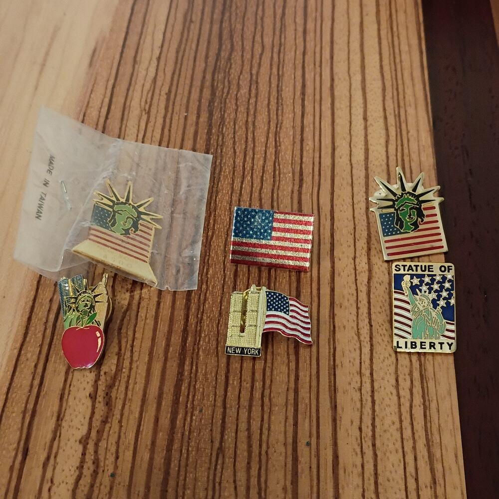 Statue of Liberty USA Pins Lot of 6 America Flag New York Big Apple Twin Towers
